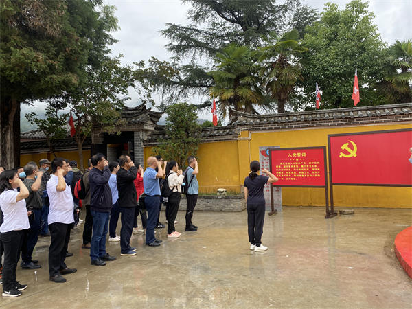 微信图片_20210615152058 微信图片_20210615152058